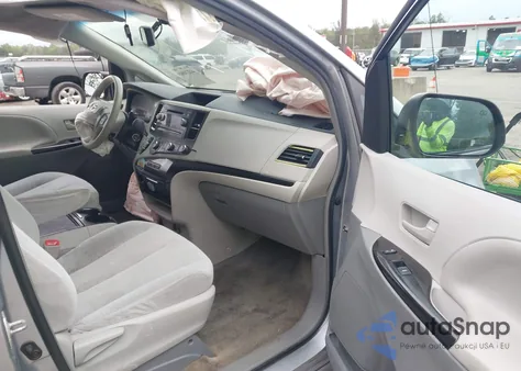 2012 Toyota Sienna Le V6 8 Passenger из США, поврежденный, VIN 5TDKK3DC6CS183883